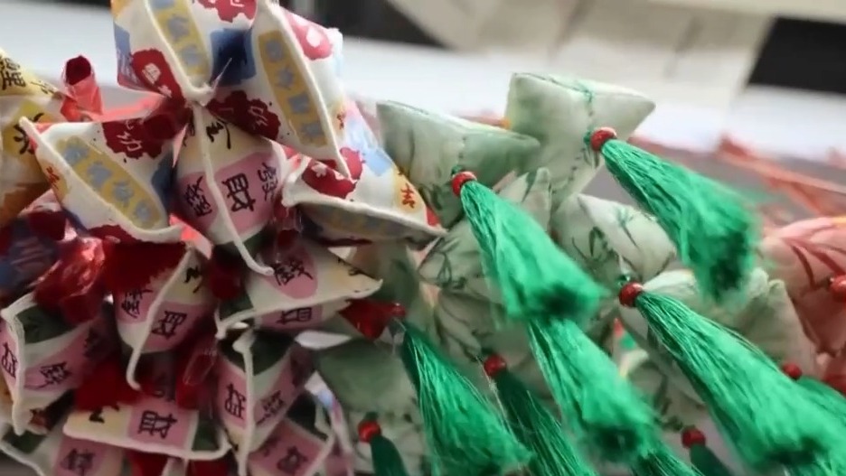 
南京市口腔医院黄牛代挂号电话票贩子号贩子网上预约挂号,住院检查加快,国潮非遗赋能民俗好物 义乌端午小商品畅销国内外