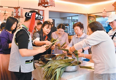 
广州儿童医院黄牛代挂号电话票贩子号贩子网上预约挂号,住院检查加快,粽叶飘香牵两岸 佳节同心叙亲情