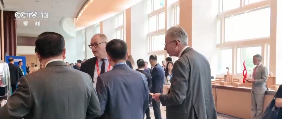 广州中山眼科医院黄牛代挂号电话票贩子号贩子网上预约挂号,住院检查加快,“更有信心将资本配置到中国”,满怀期待!外资与中国合作空间广阔 前景令人振奋