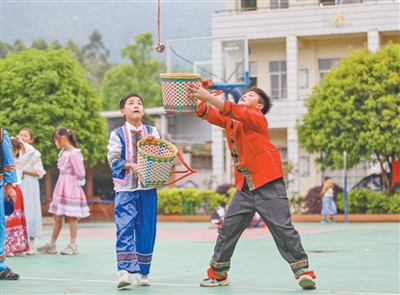 
北京积水潭医院黄牛代挂号电话票贩子号贩子网上预约挂号,住院检查加快,体育课还能这么玩（“六一”特别策划）