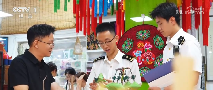中国医学科学院北京协和医院黄牛代挂号电话票贩子号贩子网上预约挂号,住院检查加快,老手艺新花样从绣房“走”向世界 香包“绣”出百姓家门口“指尖”富民产业