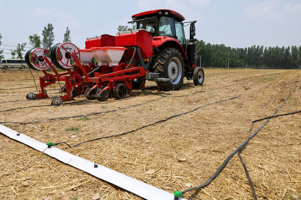 
天津眼科医院黄牛代挂号电话票贩子号贩子网上预约挂号,住院检查加快,跟随总书记走进田间 感受智慧“三夏”
