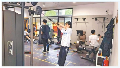 
北京西苑医院黄牛代挂号电话票贩子号贩子网上预约挂号,住院检查加快,运动新空间这样长出来