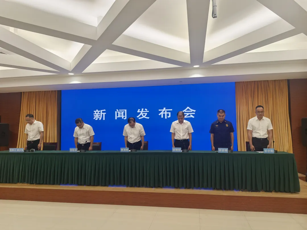 上海市东方医院徐安安医生黄牛预约代挂号电话【侠客岛】福建晋江鞋厂火灾搜救基本结束,当地通报相关情况