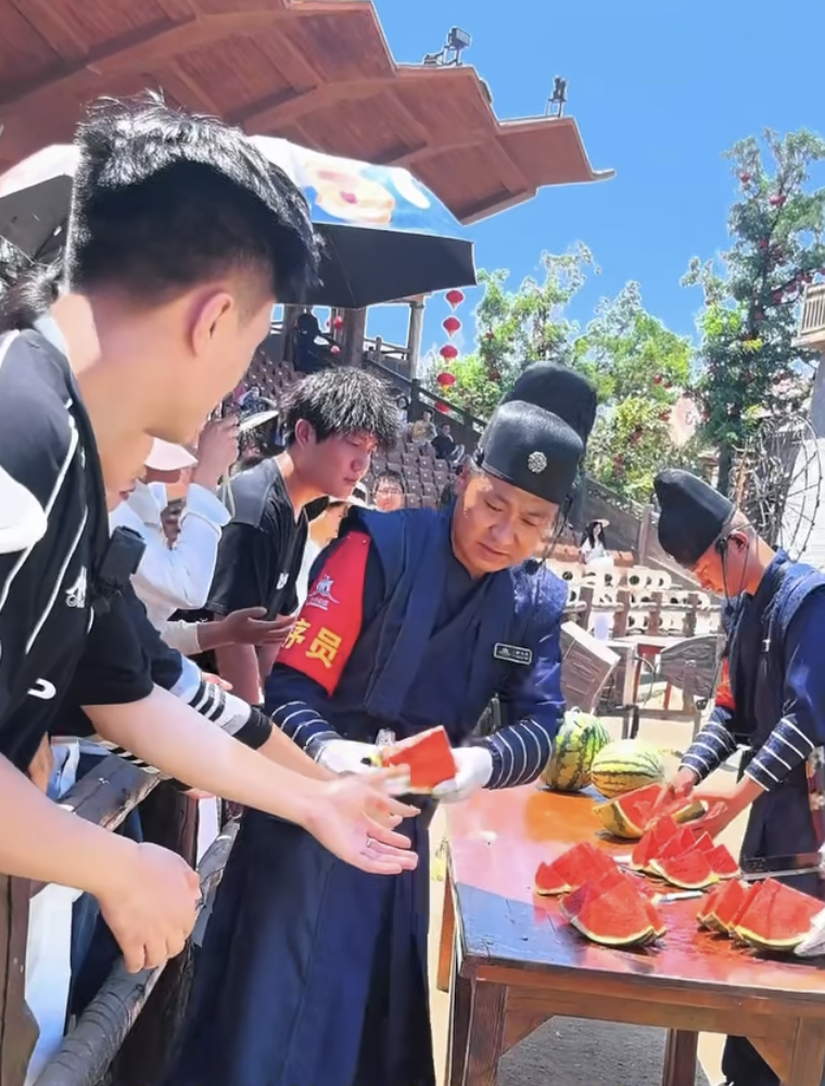 上海市肺科医院周崧雯医生黄牛预约代挂号电话西瓜丰产却卖不上价 河南瓜农该怎么办?这场爱心接力给出了答案!