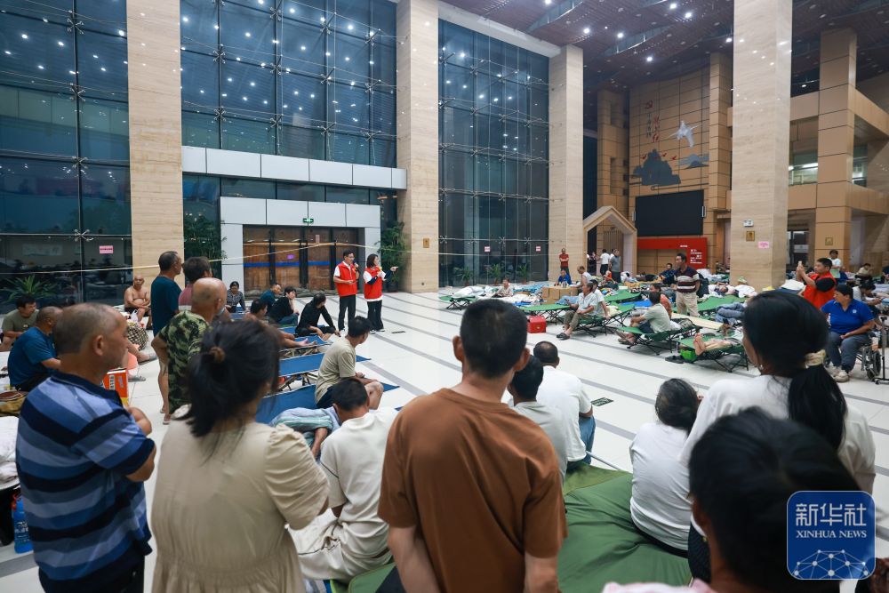 
上海新华医院黄牛挂号电话票贩子号贩子网上预约挂号,住院检查加快台风“巴威”带来风雨影响 多地全力部署筑牢防线
