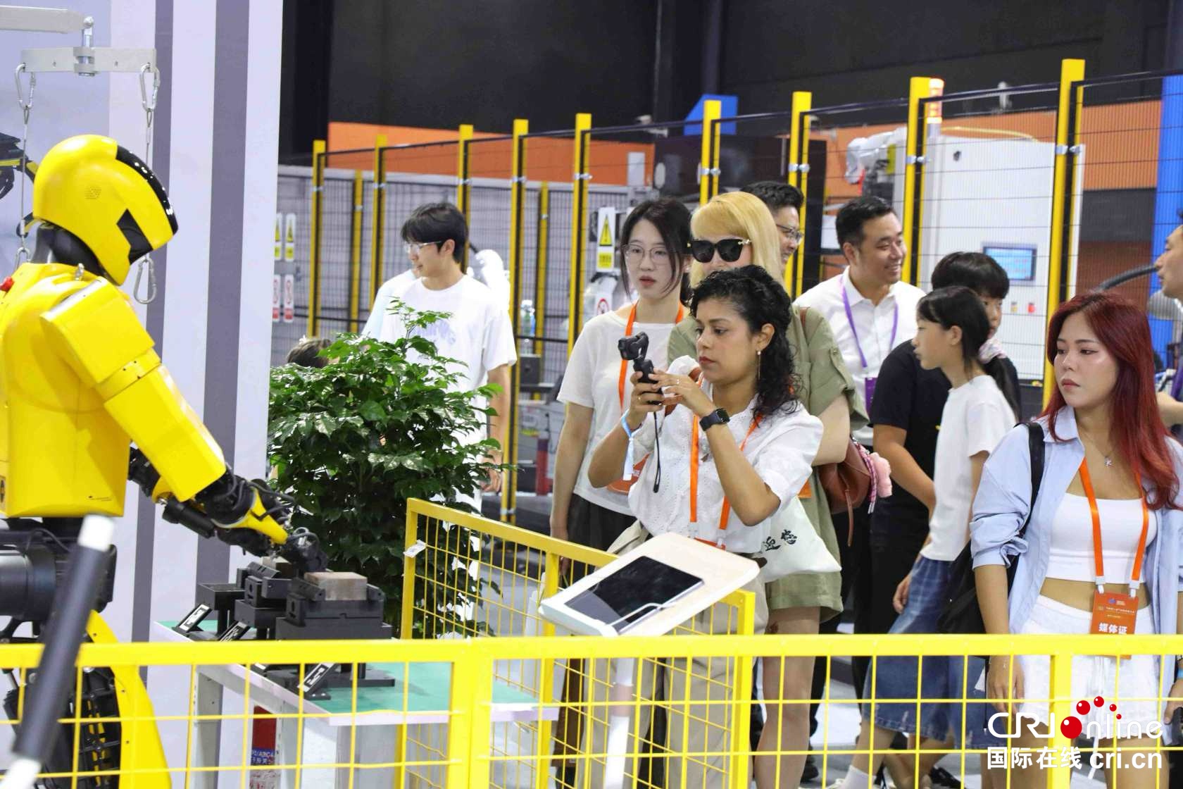 
杭州市三医院黄牛挂号电话票贩子号贩子网上预约挂号,住院检查加快【2026打卡中国】满满黑科技！“机器人+”见证山东智造硬核实力