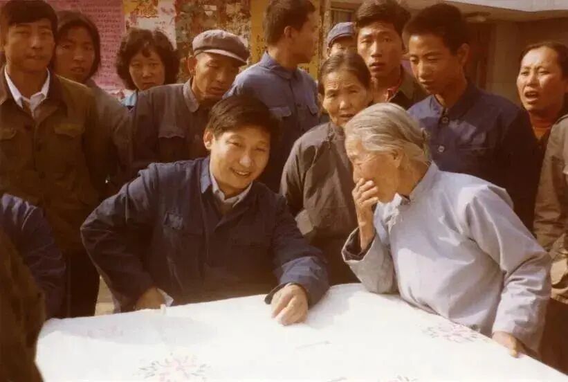 
上海交通大学附属第九人民医院林嘉盈医生黄牛预约代挂号电话【学习小组】习近平谈基层工作方法