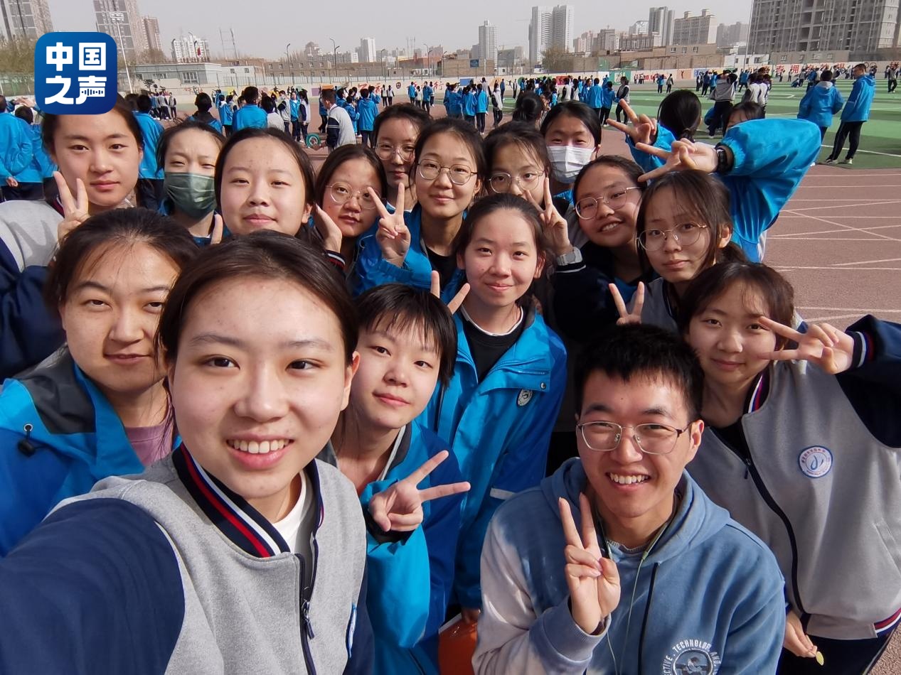 
博爱医院黄牛挂号电话票贩子号贩子网上预约挂号,住院检查加快毕业踏歌行｜三尺讲台的青春接力