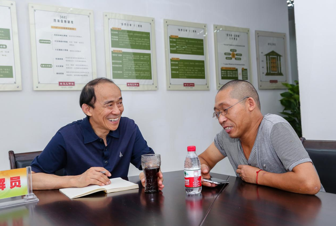 
上海市第六人民医院贾伟涛医生黄牛预约代挂号电话33年，283本笔记！“七一勋章”获得者马善祥：永远做百姓心中靠谱贴心的“老马”