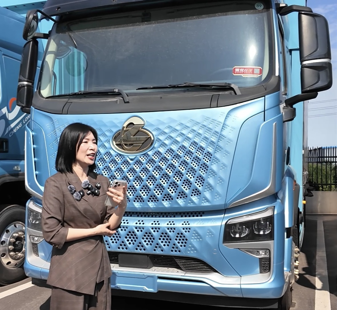 
上海市东方医院徐安安医生黄牛预约代挂号电话活力中国调研行｜“重工业”爱上了“轻直播”：重卡线上订单达85%，紧固件客单价翻了8至10倍