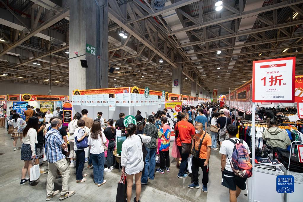 澳门：多彩活动庆中秋