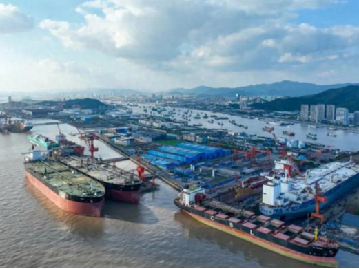 外媒：中国加强船舶碳排放监管