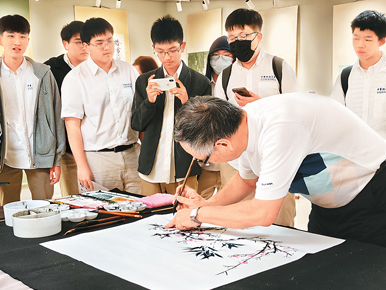 2024海峡（闽台）艺术交流展在台北开幕