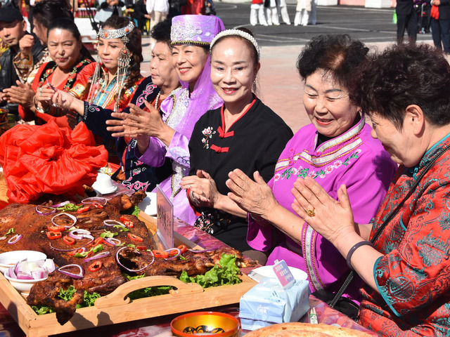 天山南北唱新歌——新疆推进铸牢中华民族共同体意识综述