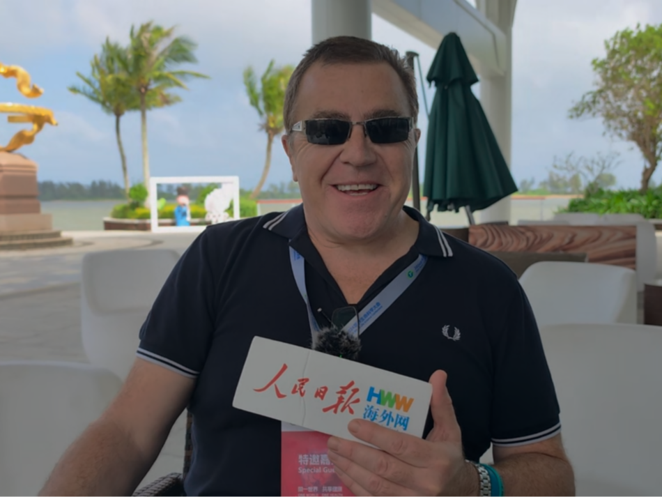 都柏林圣三一大学教授西默斯·马丁：中国科学家取得的成果令人震惊