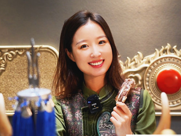 十个维度看中国｜喝碗加“硬货”的奶茶 感受内蒙古“美味度”