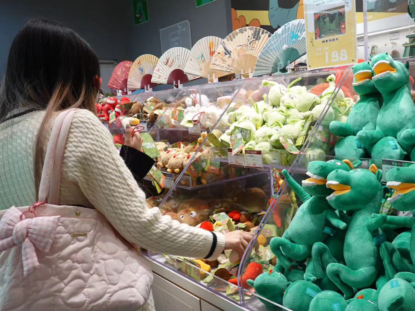 国庆“文博游”火爆 持续释放消费潜力