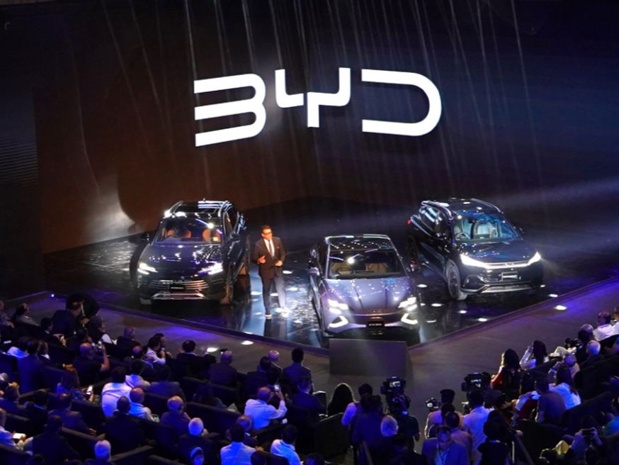 外媒：比亚迪伦敦新店开业