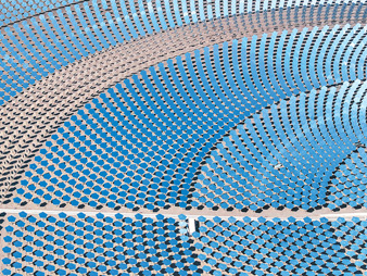 技术引领，中国光伏连续“破纪录”（能源转型看中国④）