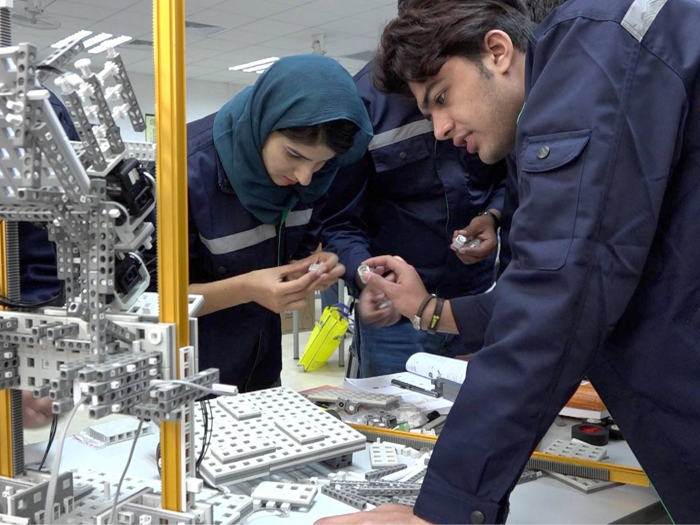 外媒：中巴职业教育合作步入快车道