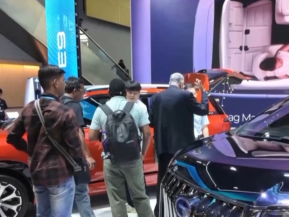 智能化、绿色化、品牌化……从广交会看我国外贸发展新趋势→