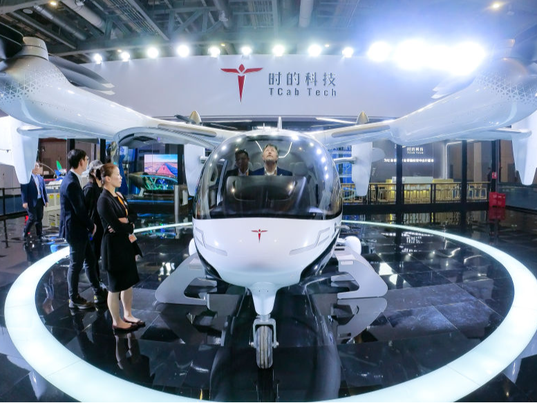 做大开放蛋糕 拉长合作清单——从第七届进博会开幕日看中国与世界双向奔赴