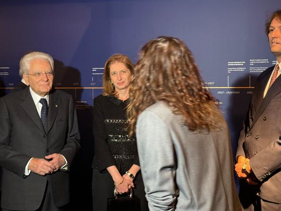 意大利总统马塔雷拉访华 打卡马可·波罗展览