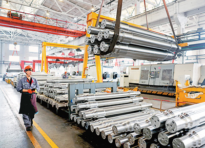 中国外贸保持平稳增长（锐财经） 