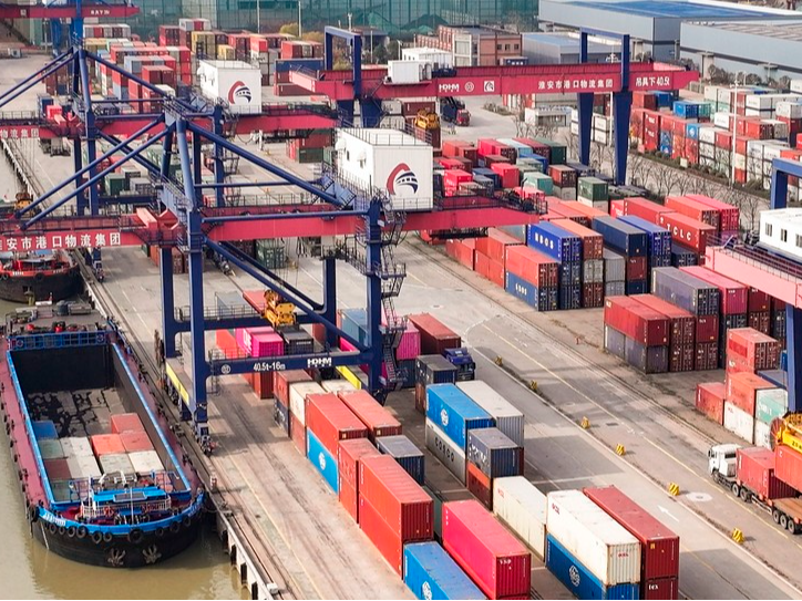 海评面：“中国对经济复苏充满信心”