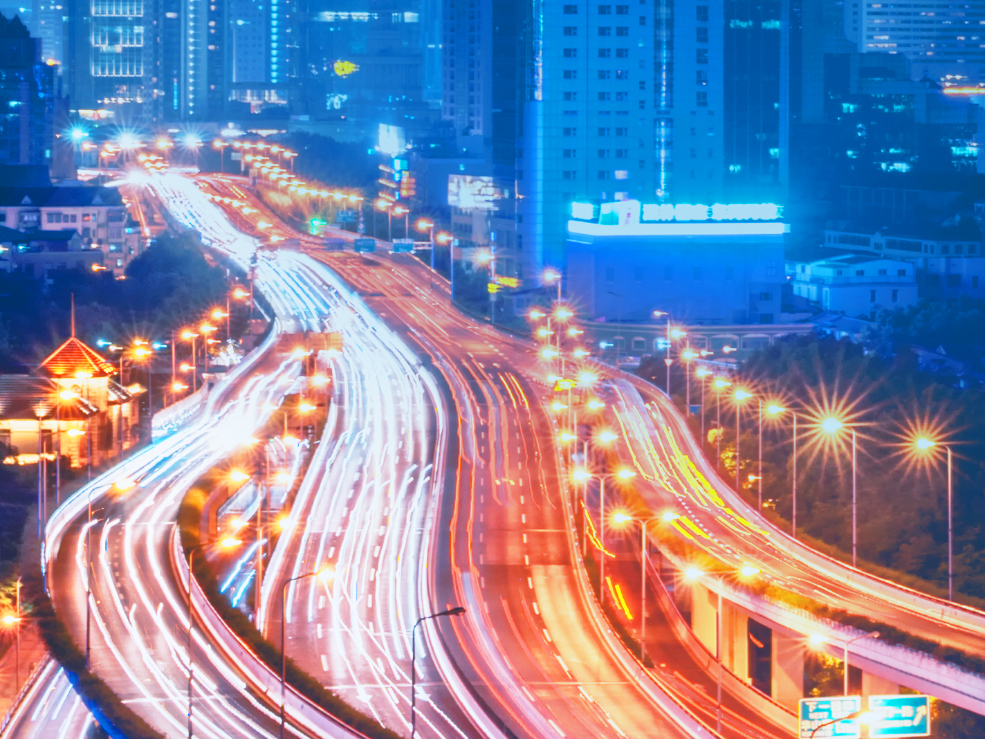 事关2025年中国经济大局，外媒关注中央经济工作会议｜图览