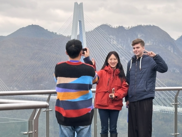 高质量发展看中国｜乘东风跨山海 贵州内陆开放新高地“高”在哪？