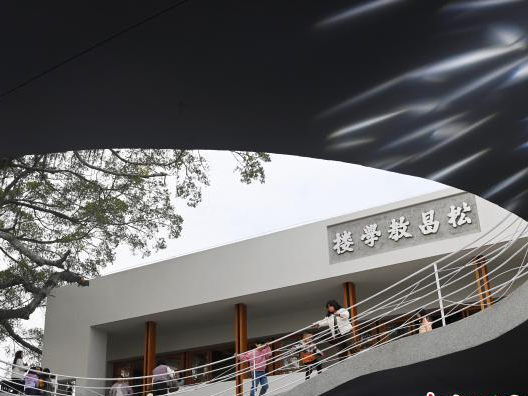 广东侨乡潮州“大吴会客厅”吸引游人