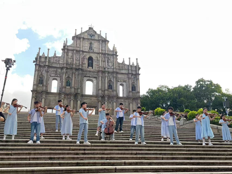 《琴系回归——我和我的祖国》MV发布