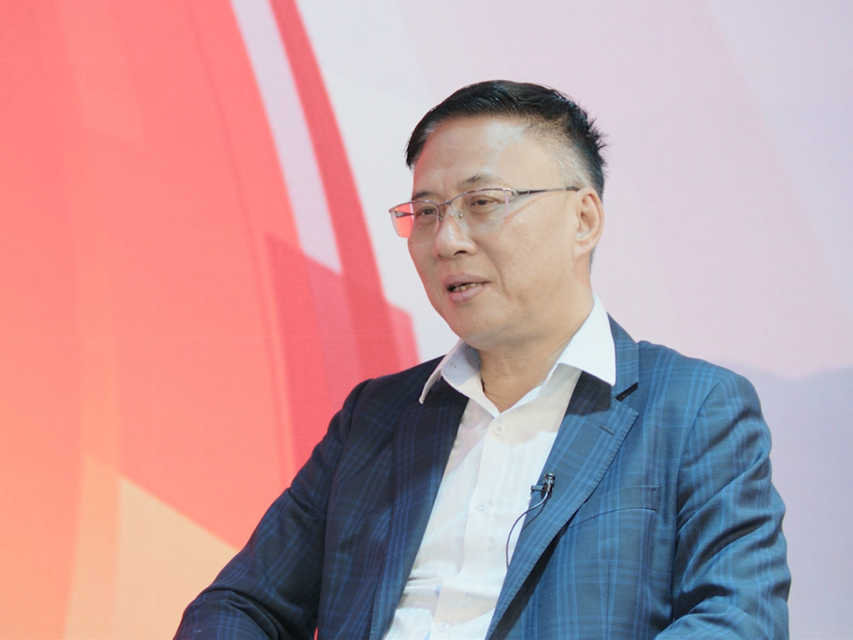 全港各区工商联首席会长卢锦钦：愿做“桥梁纽带” 推动香港与内地互通互动|读懂中国式现代化(2)