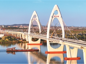 交通强国建设迈出新步伐（锐财经）