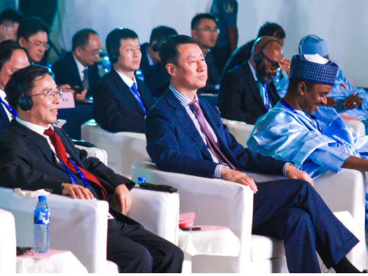 外媒：中国与尼日利亚在中非经贸博览会走进非洲活动期间表示将加强经济联系