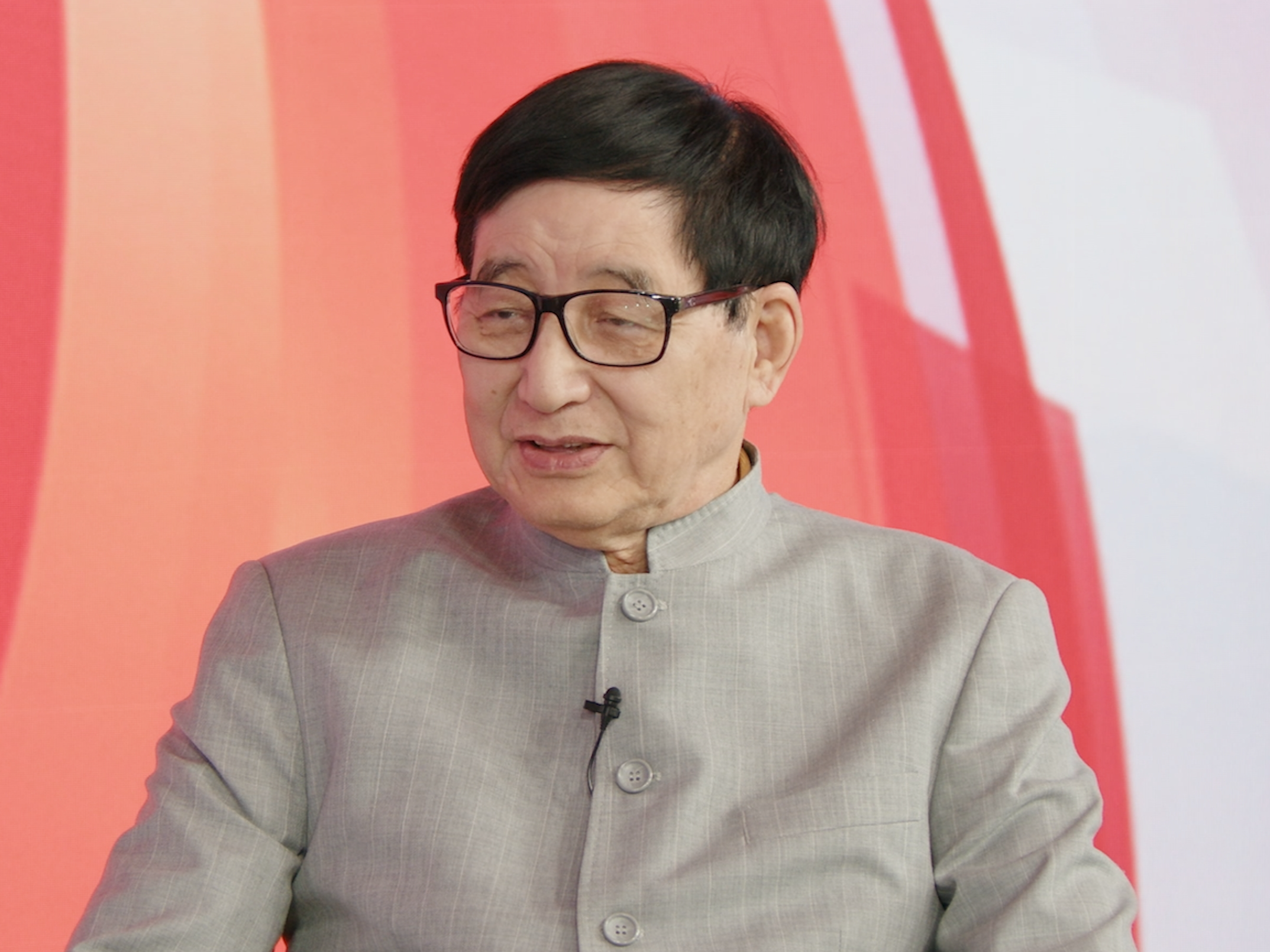 中国工艺美术大师、国家级非遗铜雕技艺代表性传承人朱炳仁：发展铜文化 让熔铜艺术走向世界|读懂中国式现代化(7)