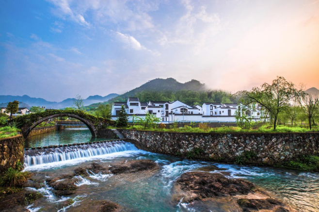 高质量发展调研行｜从制水晶到“赛”文旅，这个浙江小村子做对了什么？