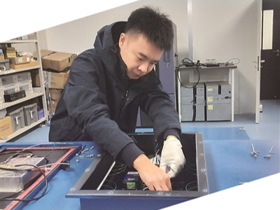 在世界屋脊捕捉“天外来信”（青春派）