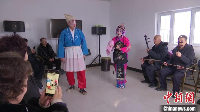 新疆阜康庆新春：民众乐享“非遗”文化