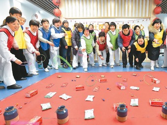 让银发经济成为朝阳产业