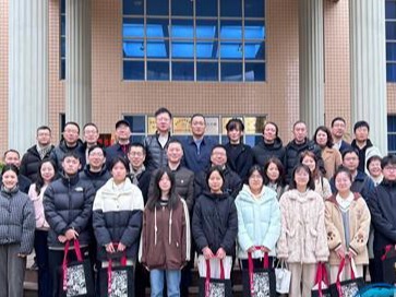 马来西亚中学华裔学生回祖籍地福建福清参访