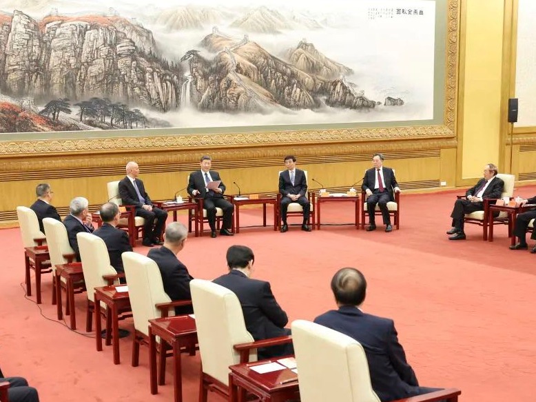 【学习小组】习近平同党外人士共迎新春