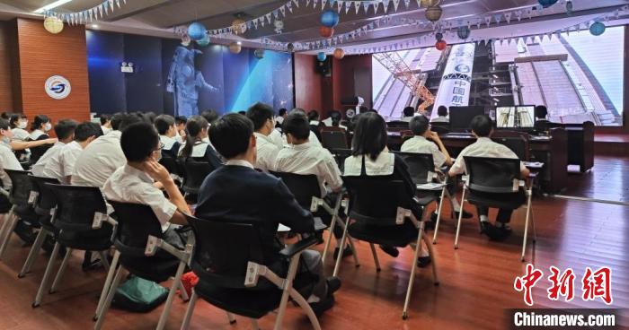 香港文促会组织近400名师生展开大湾区交流计划