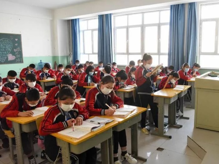 【侠客岛】这件事，改变了他们一生