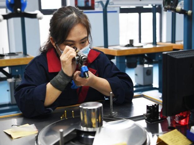 “破土”“换道”“出圈”——多样数据折射河南经济“向新力”