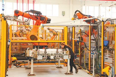 “我们希望吸引更多工厂落户”（第一现场）