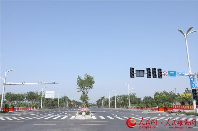 7公里的主干道,东西贯穿雄安新区未来的主城区——起步区.