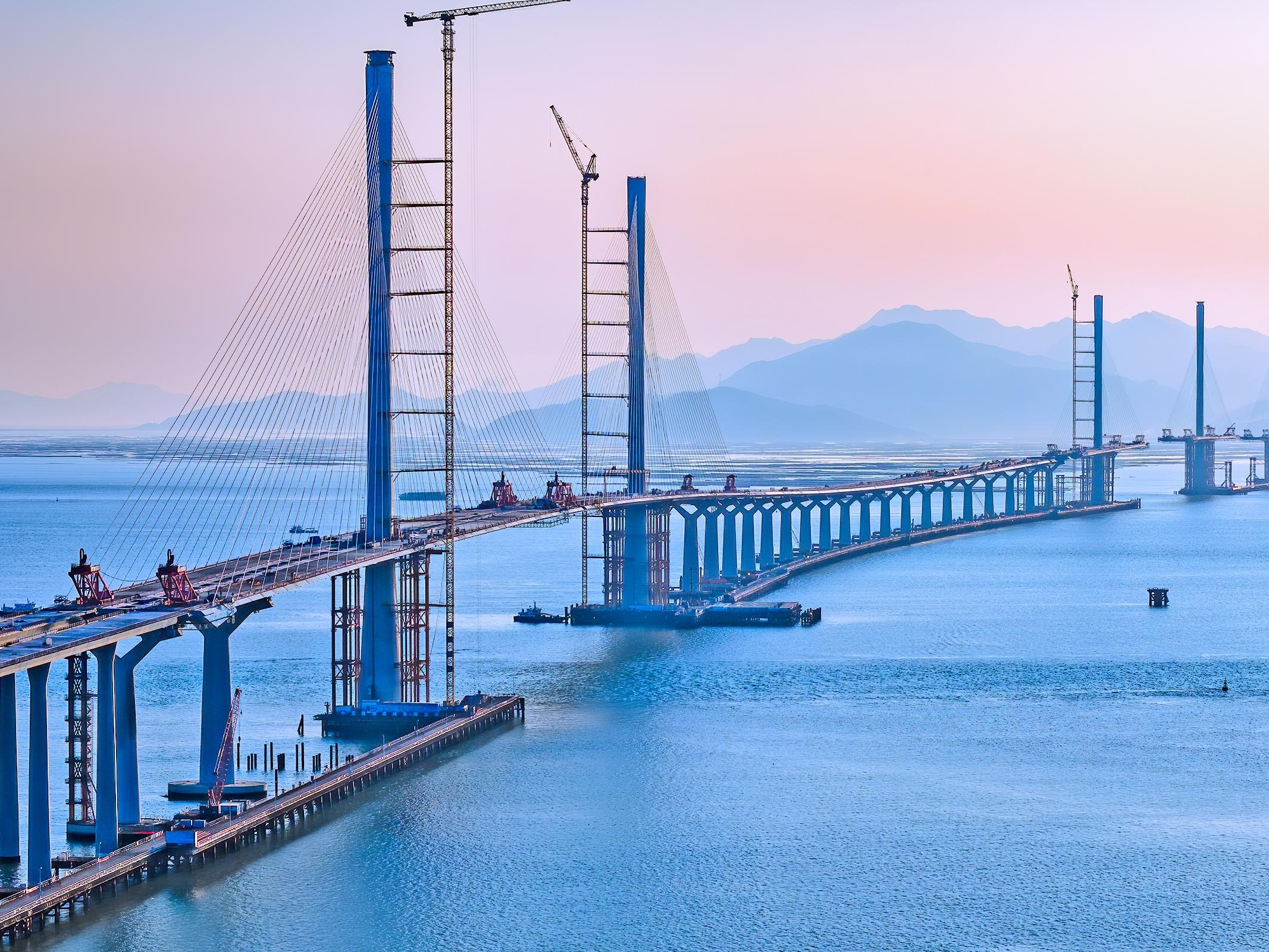 黄茅海跨海通道项目高栏港大桥今天顺利合龙央视新闻客户端6767